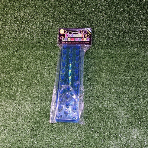 Loom Board with Tool (available in 6 colours)